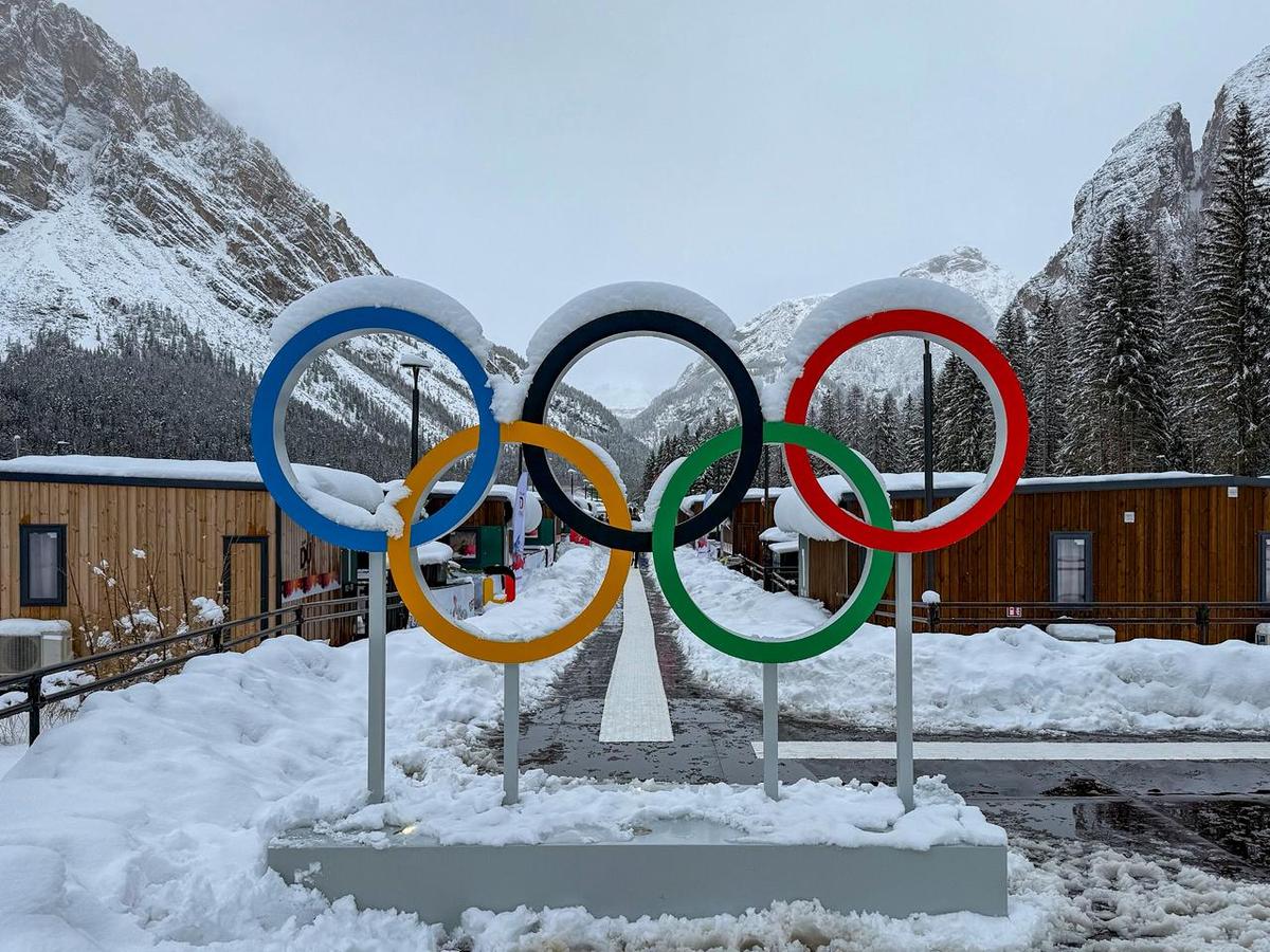 Opinião: Nos Jogos Olímpicos de Inverno, porta-bandeiras do Brasil se tornam o ‘rosto’ do país na neve e no gelo