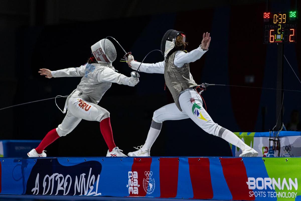 Valentina Basso e Pedro Louzada são bronze na esgrima no Panamá