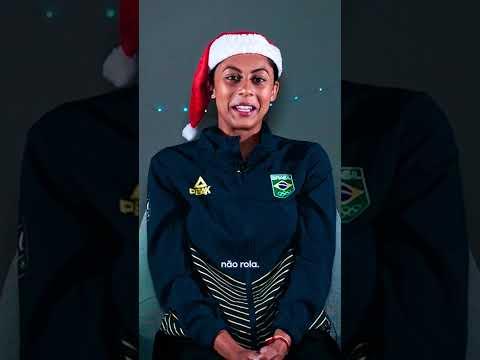 Uva-passa no arroz para o Natal: sim ou não? 😂🎄 #Shorts