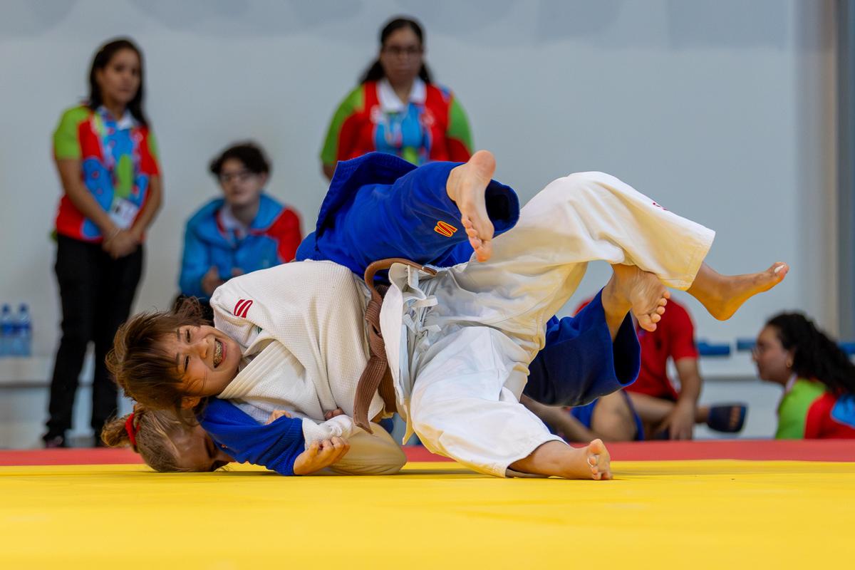 Lavínia Igaki conquista primeiro ouro do judô nos Jogos Sul-americanos da Juventude Panamá 2026