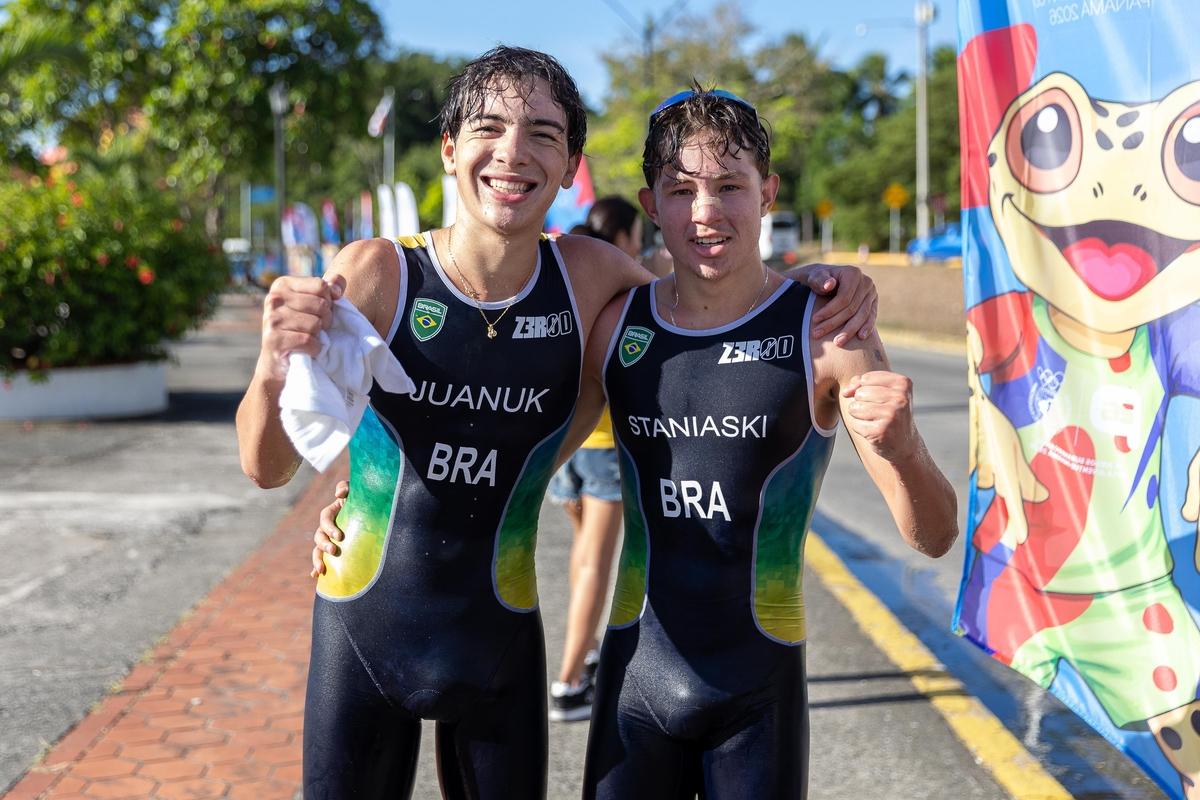 Dobradinha brasileira no triatlo: Alejandro Juanuk e Eduardo Staniaski garantem prata e bronze para o Brasil no Panamá 2026