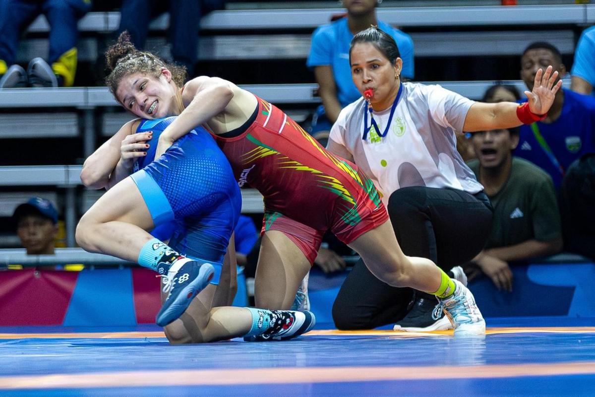 Mesmo com dores, Luanny Barbosa se supera e conquista o bronze no wrestling nos Jogos Panamá 2026