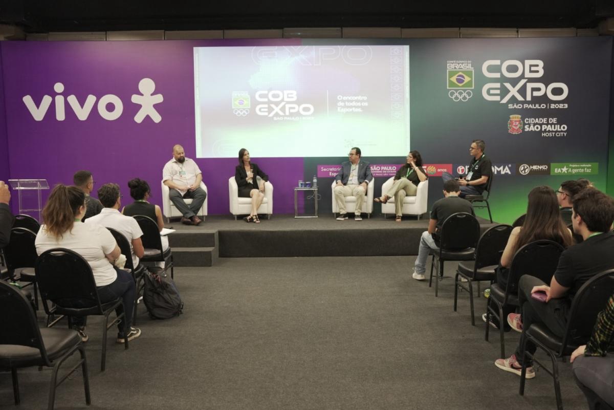 Na COB Expo, jornalistas debatem papel da assessoria de imprensa nas entidades esportivas